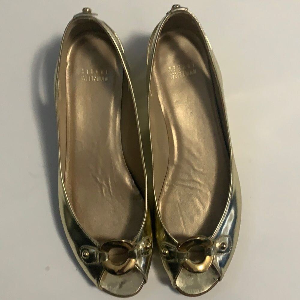 STUART WEITZMAN BEAUTIFUL GOLD FLATS SIZE 9M